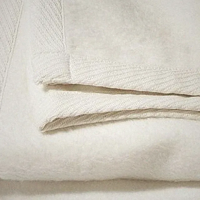 Luxurious Cotton & Cashmere Granny Blanket - Cream Throw for Bed & Sofa
